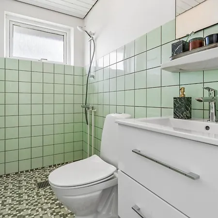 Lovely With Amazing Sea View Hébergement de vacances Assens